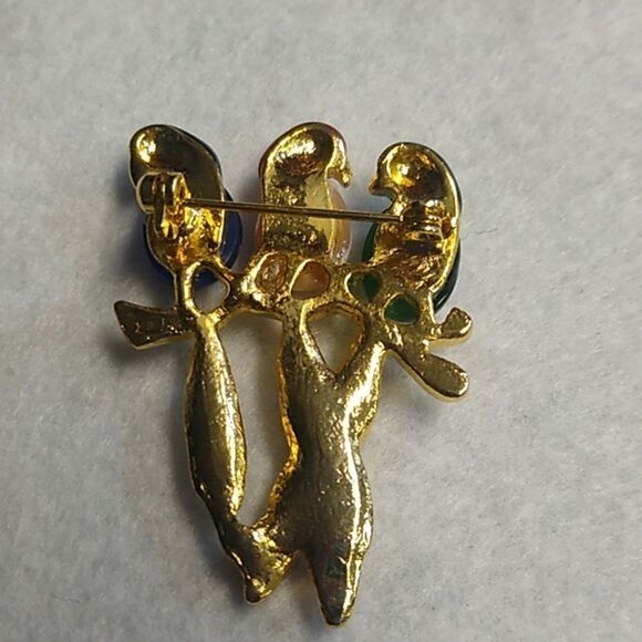 Jelly Belly Gold and Multicolor Parrot Brooch Green Pink and Blue Birds - Picture 2 of 3